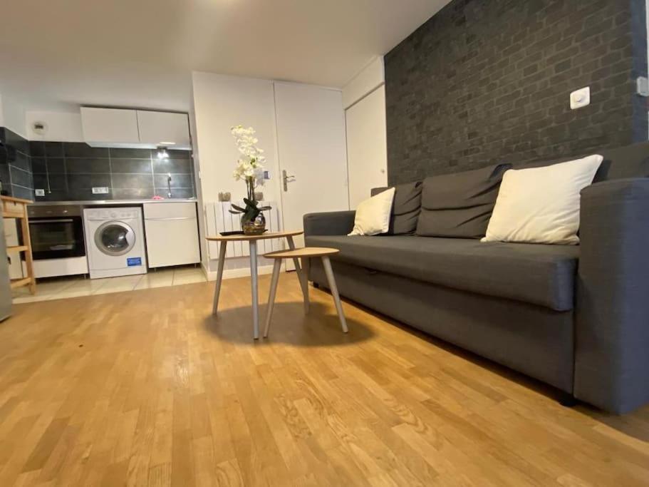 Magnifique Duplex 45 M2 Aux Portes De Paris Metro Barbara A 30Mn Expo Porte De Versailles Montrouge Luaran gambar